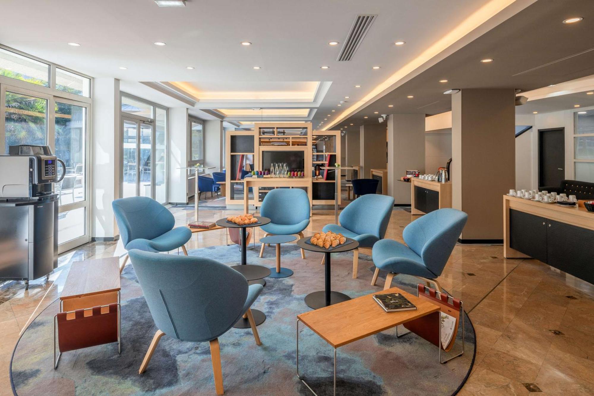 Doubletree By Hilton Paris Bougival Hotel Luaran gambar