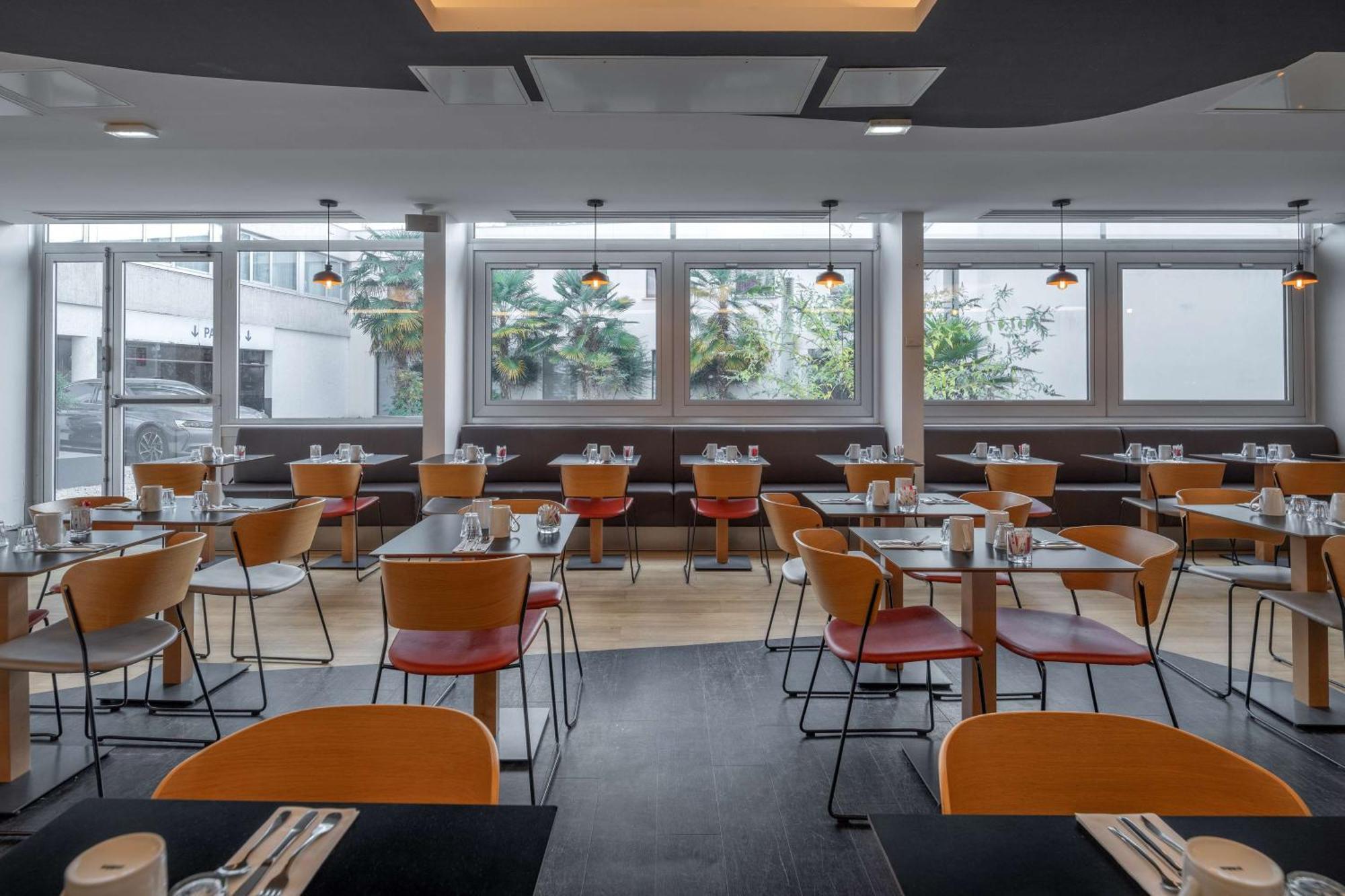 Doubletree By Hilton Paris Bougival Hotel Luaran gambar